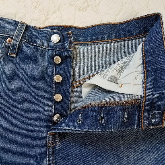 Levi's Denim Shorts - Picture 7 of 10